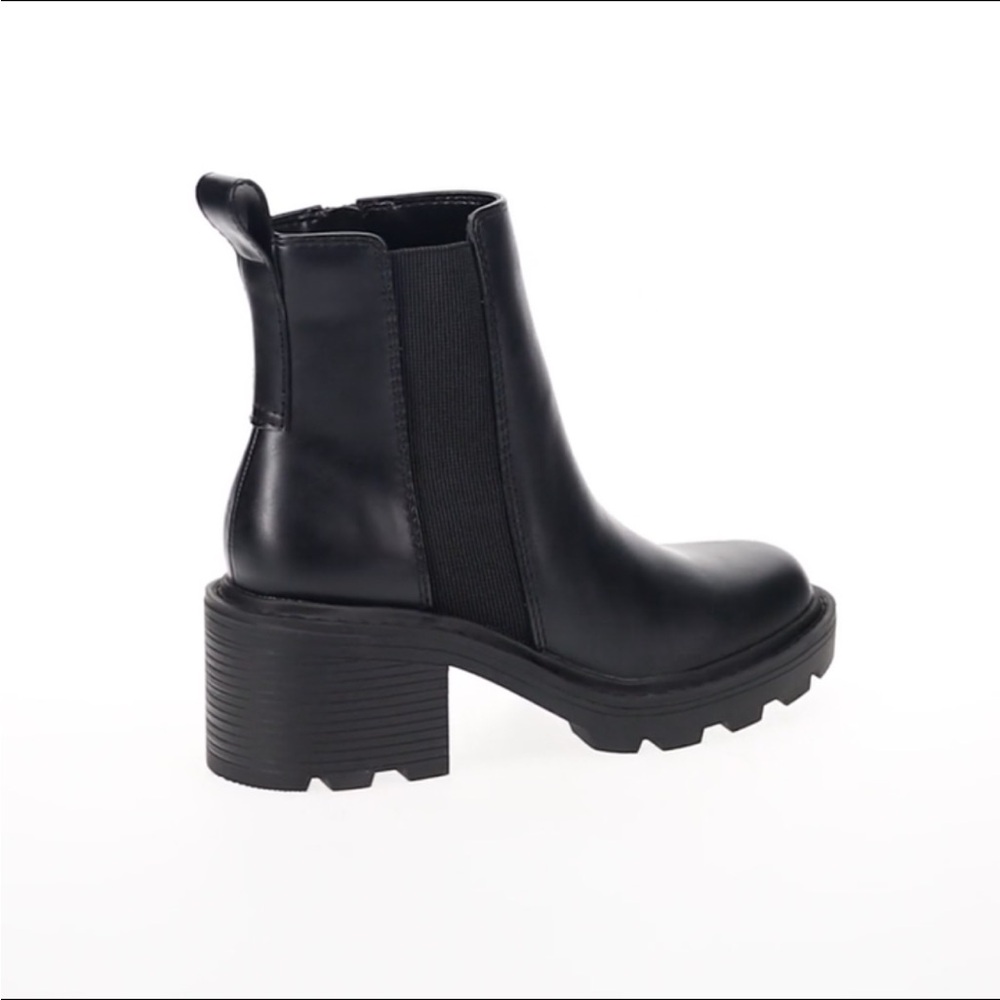 NEW 🎉 Black Ankle Boots for Women
